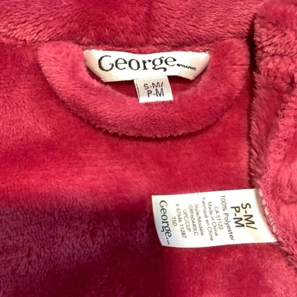 Beautiful Supersoft Plush Robe S/M 34-36 bust LIKE HEW - Picture 2 of 7